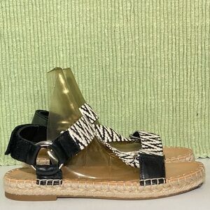 Frye & Co. Womens Kole Asymmetrical Black/White Strap Espadrille Sandals SZ 6.5M